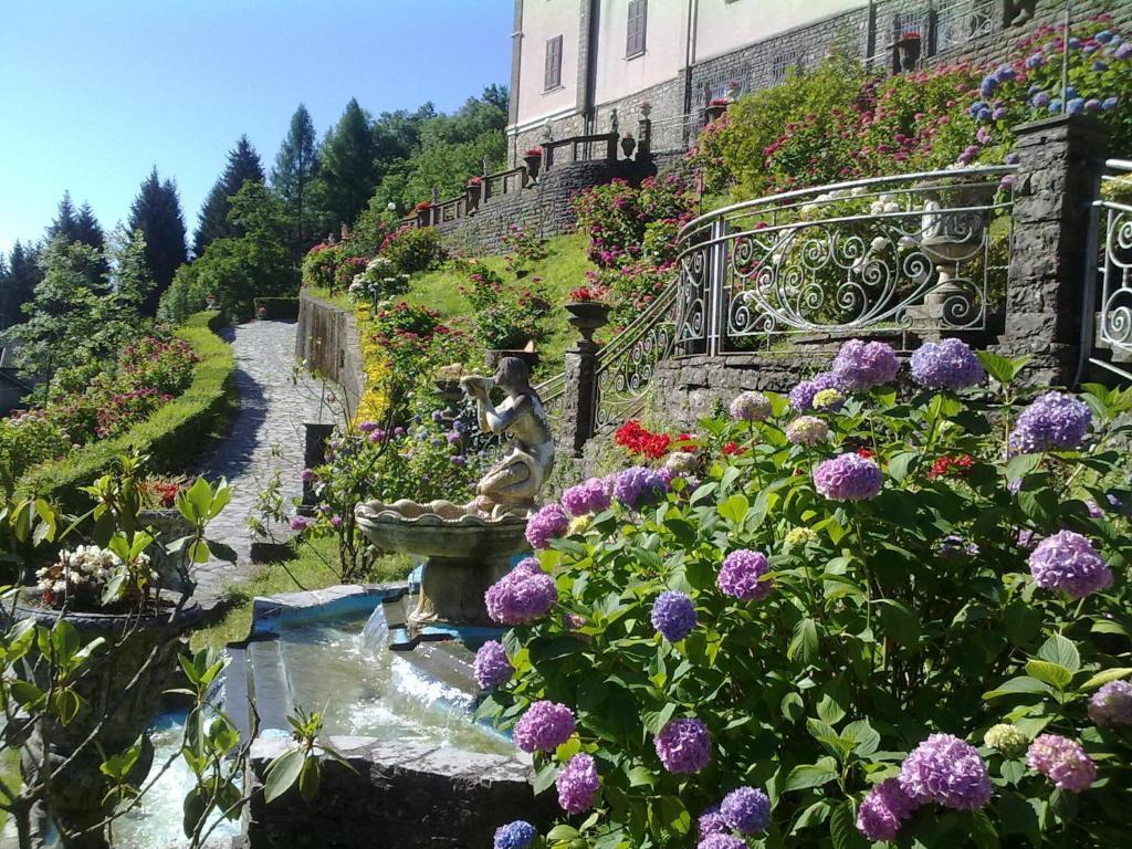 Hotel Villa Delle Ortensie Sant'Omobono Terme Ngoại thất bức ảnh
