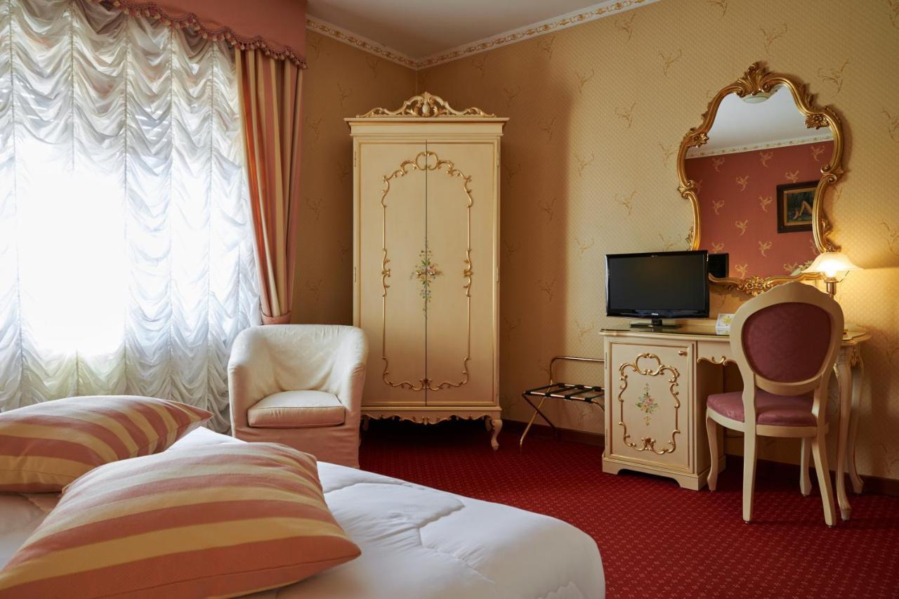 Hotel Villa Delle Ortensie Sant'Omobono Terme Ngoại thất bức ảnh